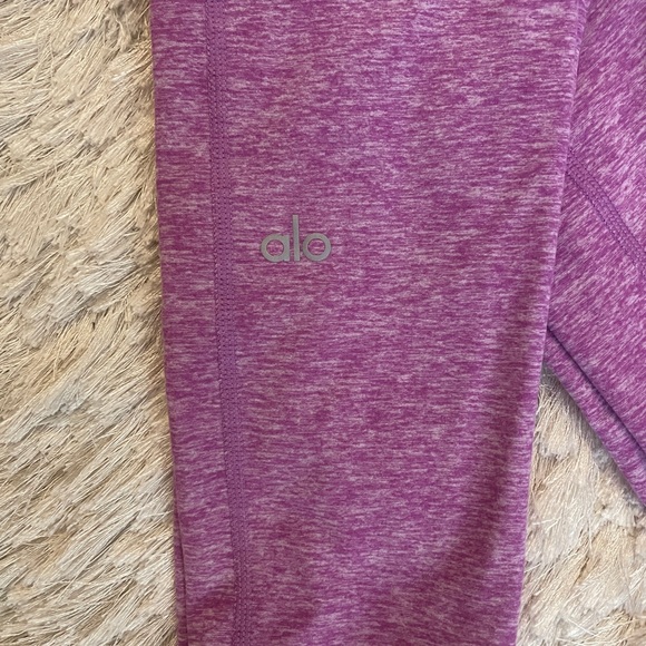 XS Alo High-Waist Buttery Soft Head Start Legging Pebbled Pink - Picture 3 of 10